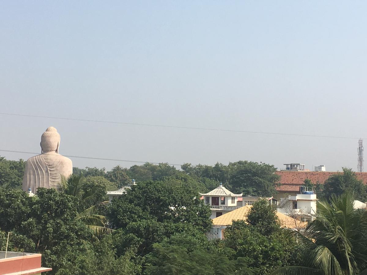 The Bodhgaya Hotel School Extérieur photo
